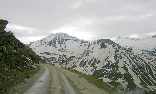 Manali_By_Volvo_Tour